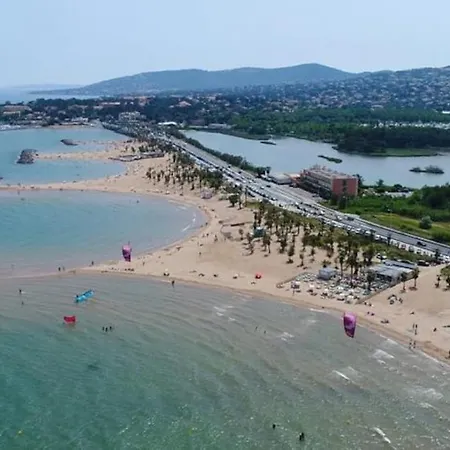 F2 4 Pers 5min Commerce Plages Apartment *